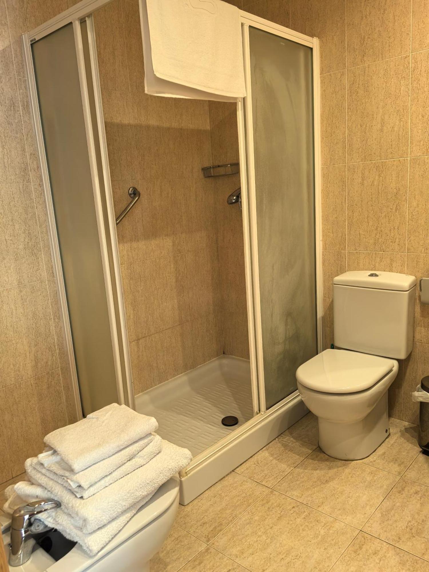 Hostal San Isidro Autol エクステリア 写真